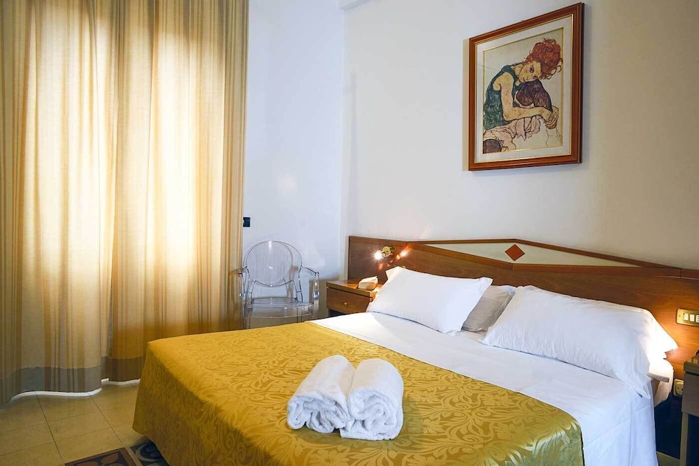 Albergo Italia 5/29