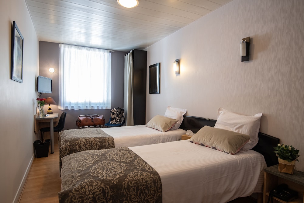 Hotel Le Bayeux 20/71