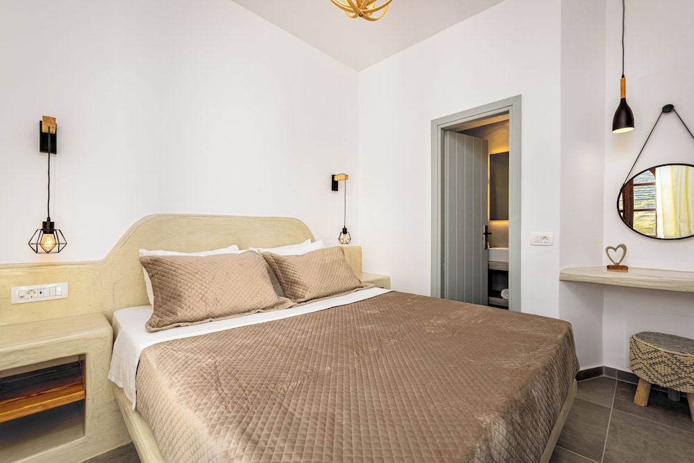 Agia Irini 9/50