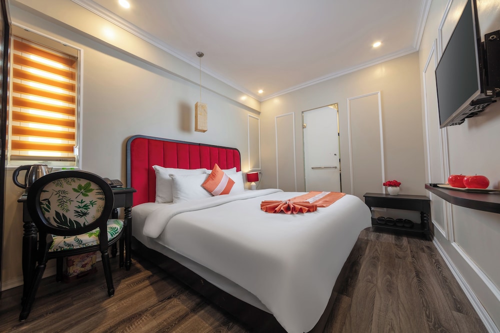 Omina Hanoi Hotel 11/50