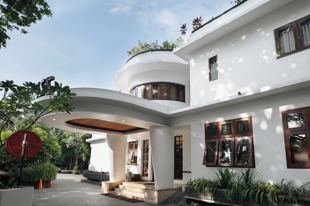 House Sangkuriang 2/69