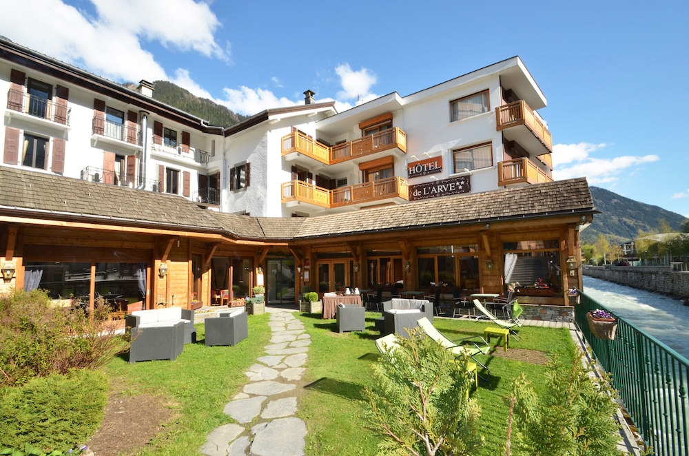 Hotel de L Apos Arve 4/76