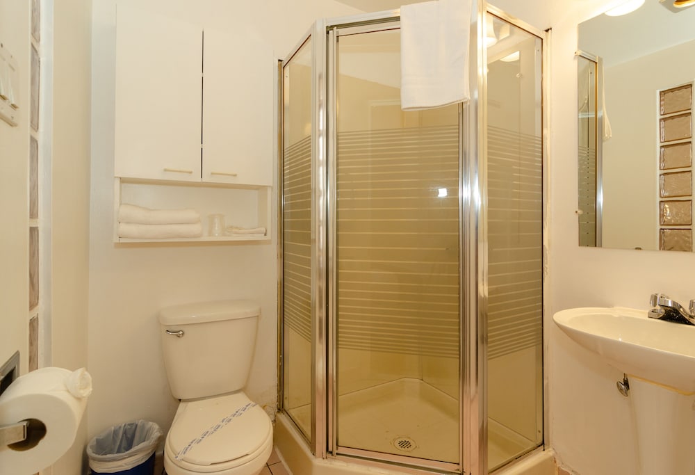 Hotel Dorion 41/50