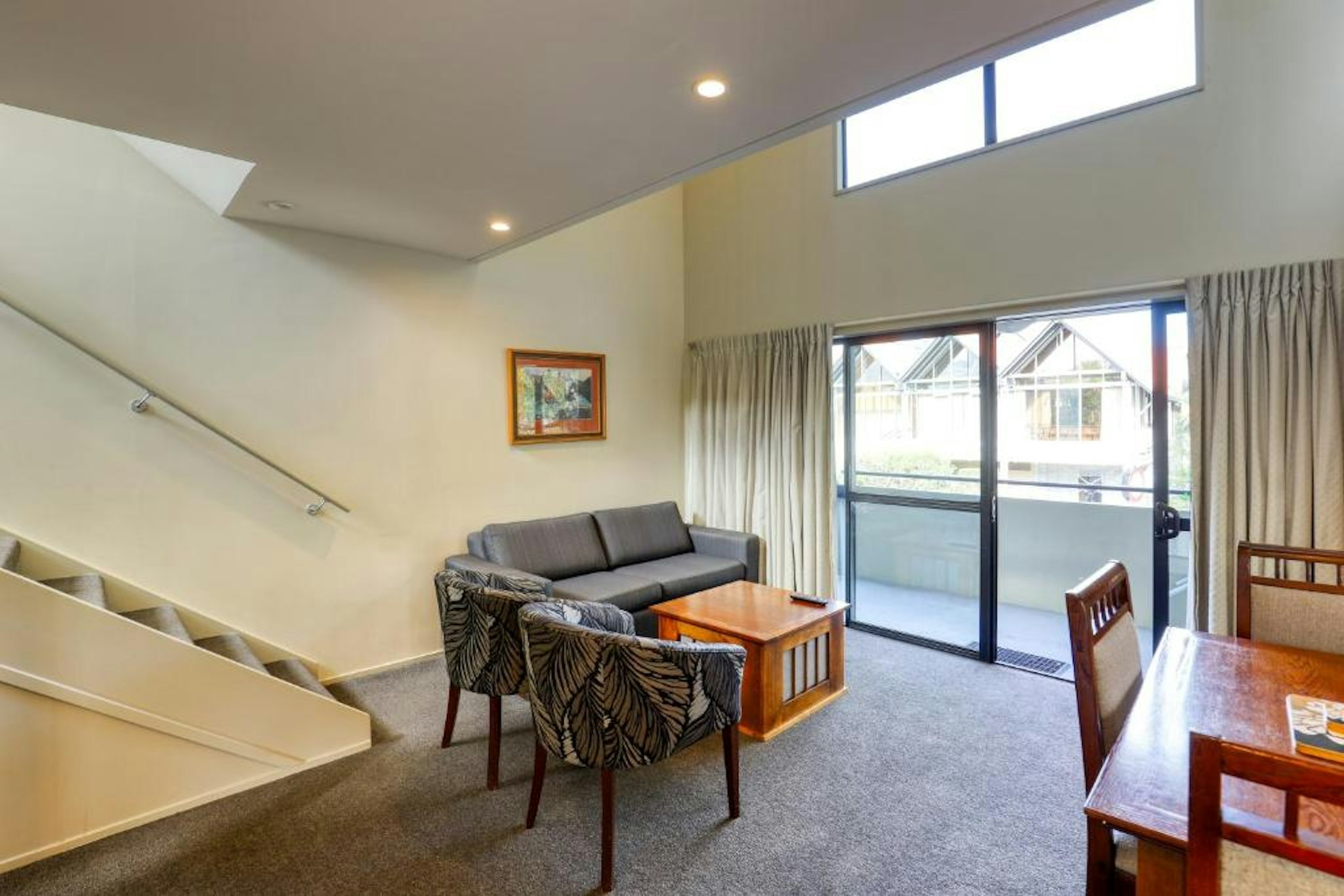 Garden Court Suites And Apartments 44/75