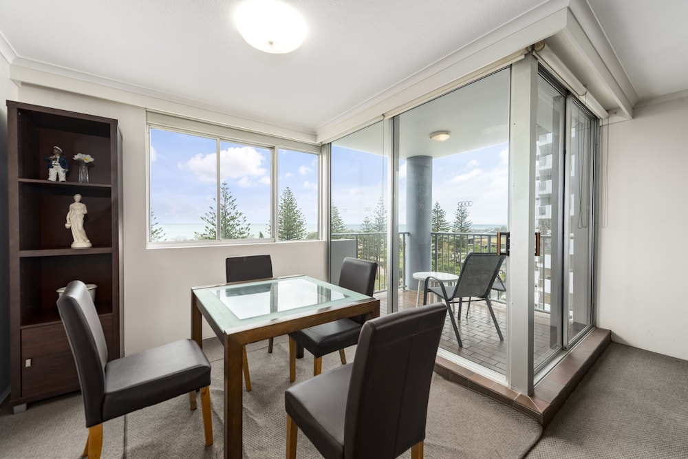 Sandpiper Apartments 40/71