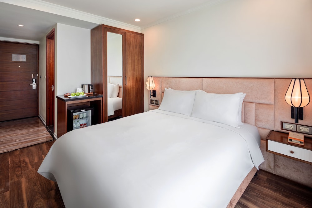 Ravatel Luxury Hotel Bac Giang 9/50