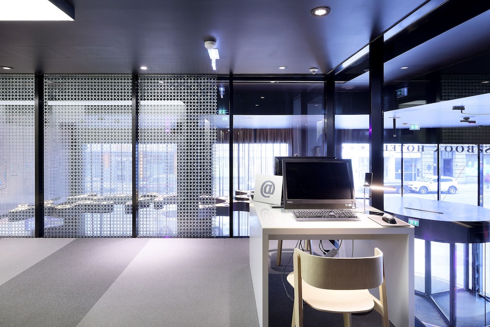 Eurostars Book Hotel 40/75