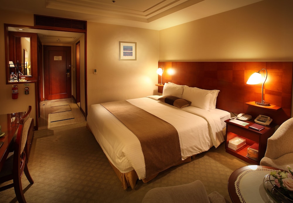 Koreana Hotel 16/64