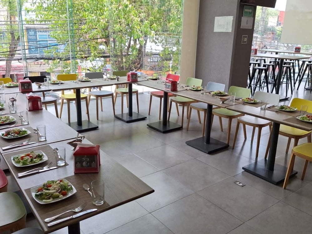 Ibis Mexico Tlalnepantla 36/50