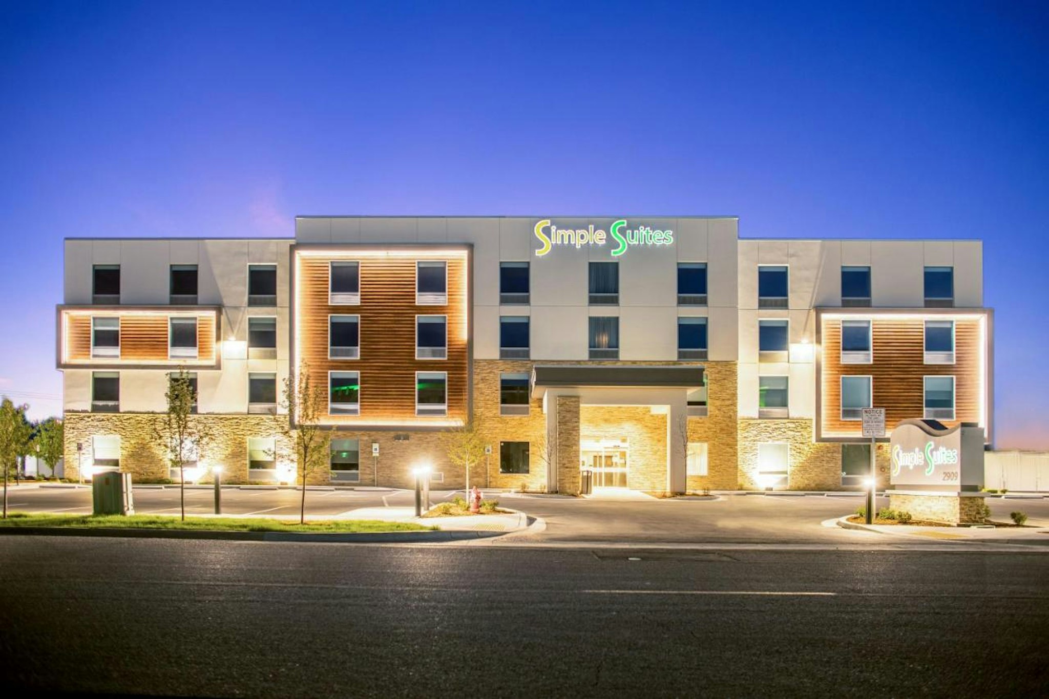Simple Suites Boise Airport 2/36