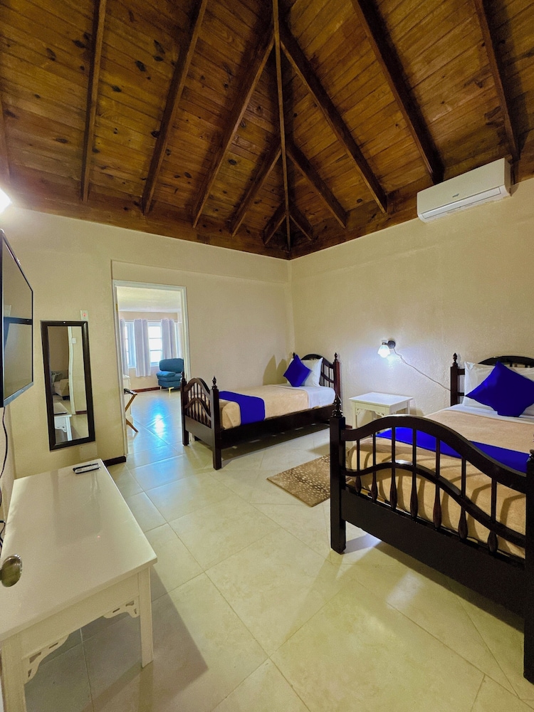 FRANKLYN D. RESORT AND SPA 32/50