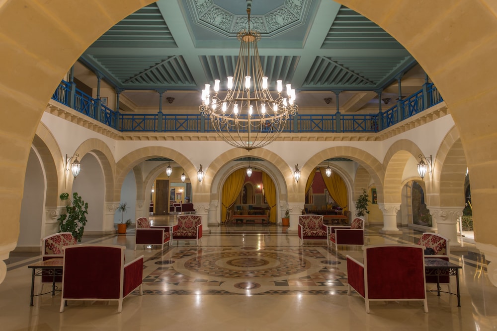 Regency Monastir 33/50