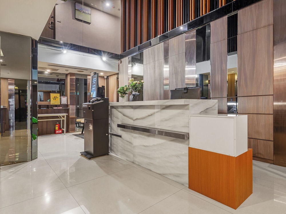 Guide Hotel Taipei Fuxing N. 9/71