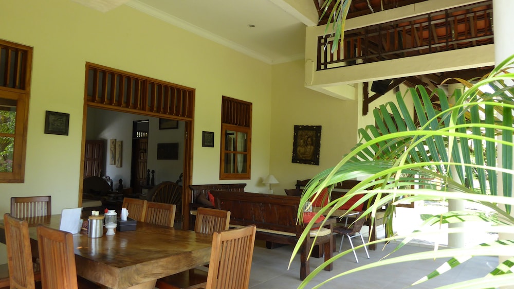 Rumah Kita 12/65