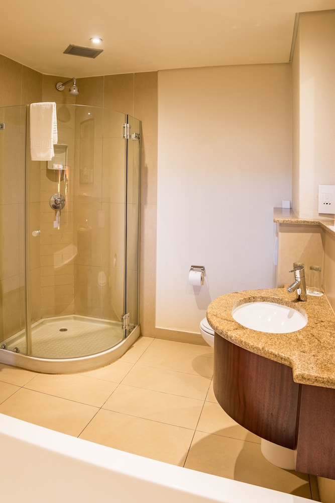 City Lodge Hatfield 15/35