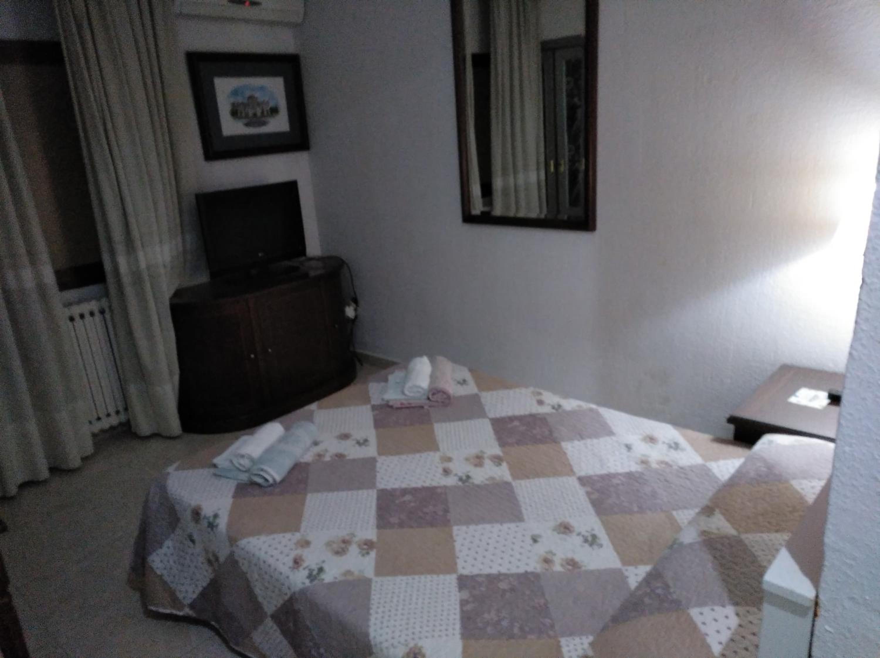 Hotel Nuevo Ara 37/49
