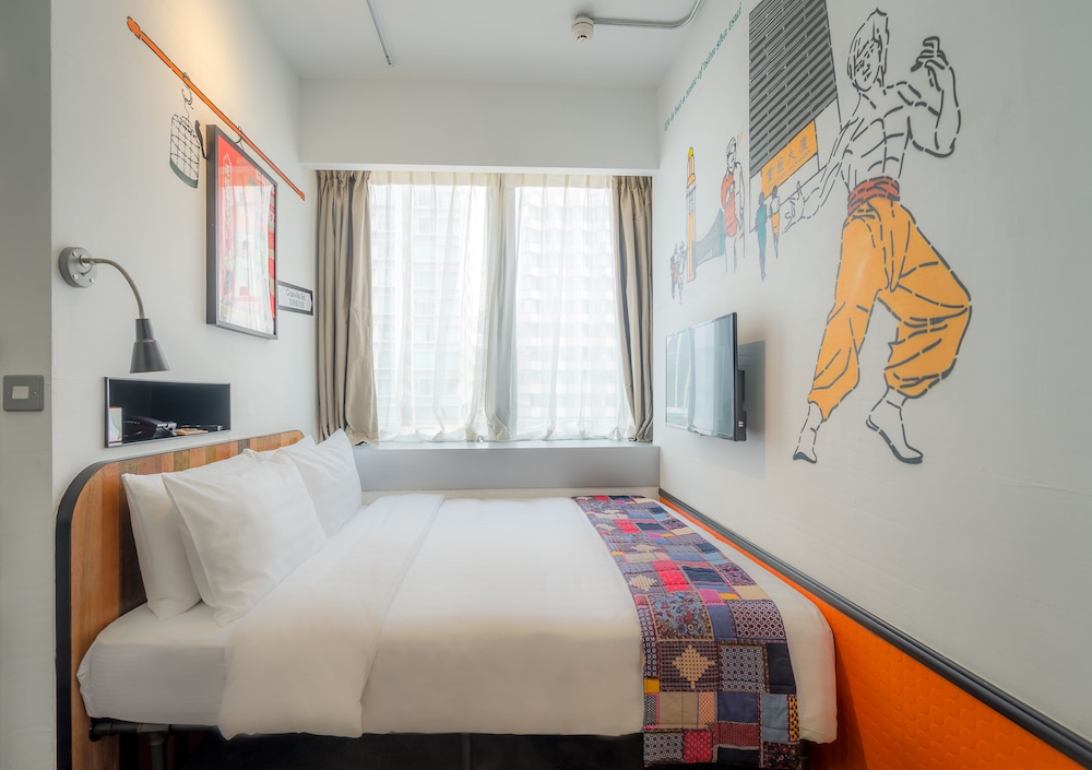 URBAN, DOUBLE BED