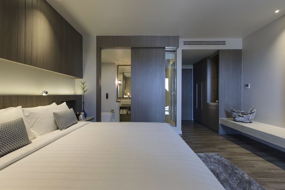 HOTEL IKON PHUKET 29/76