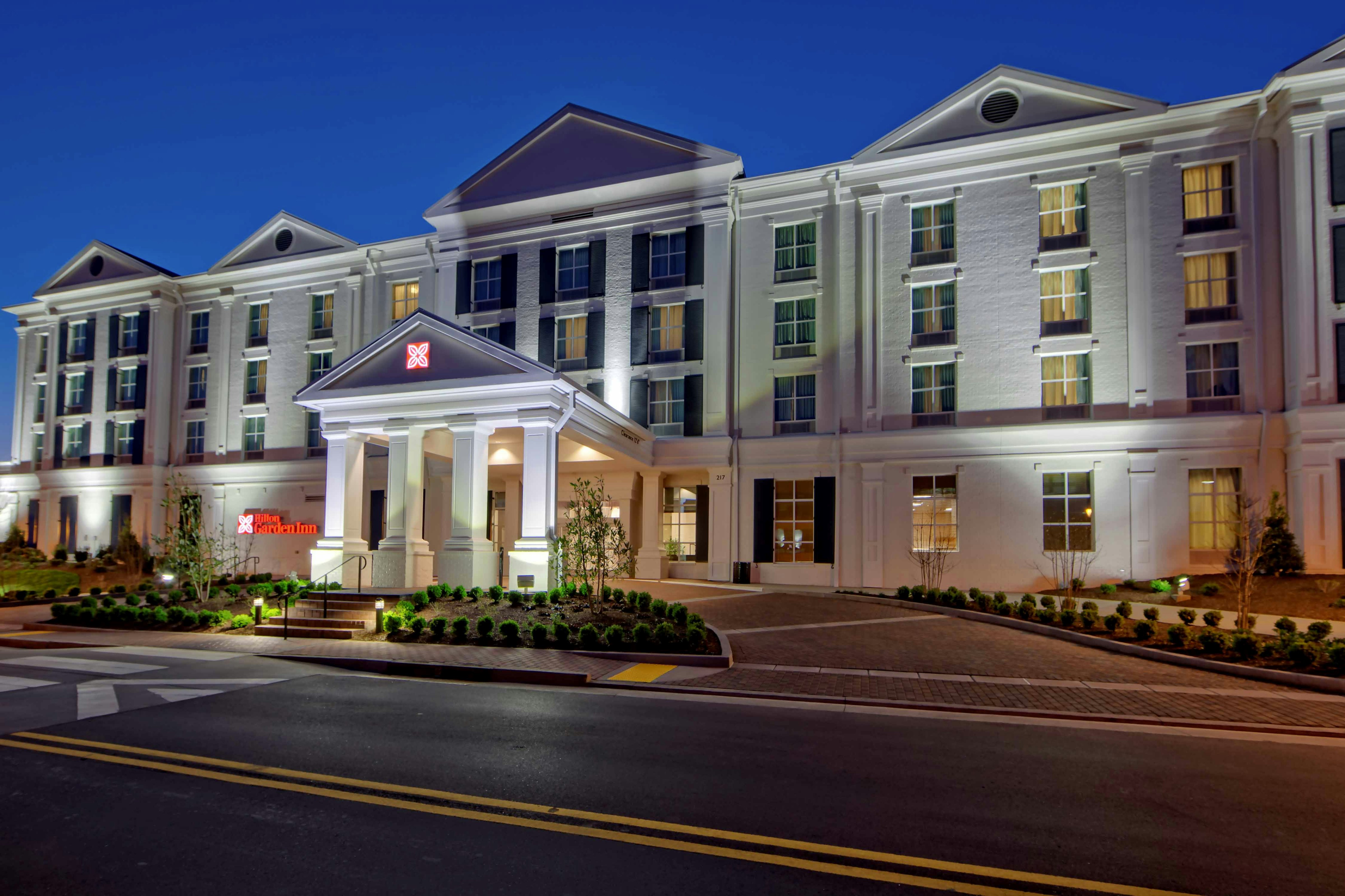 HILTON GARDEN INN NASHVILLE BRENTWOOD 71/75