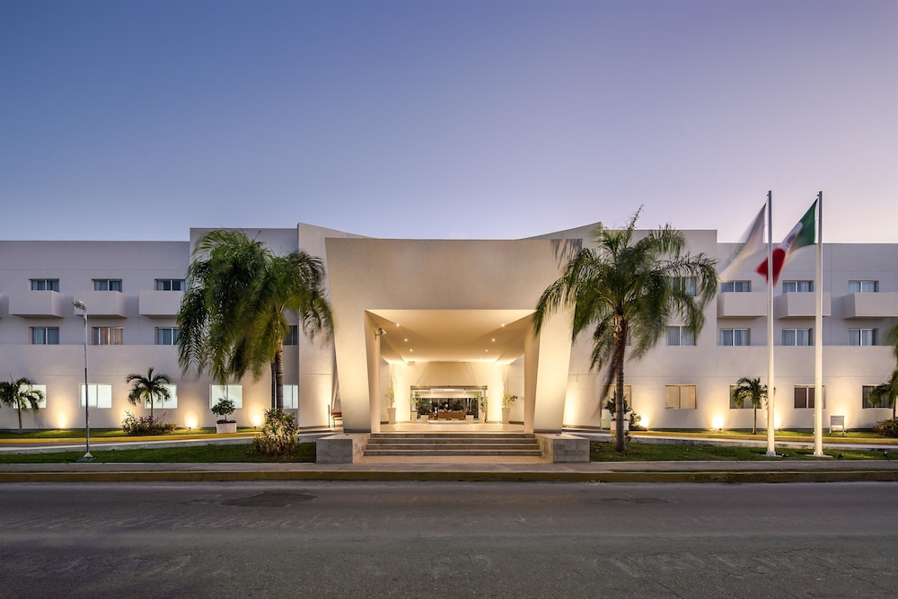 Wyndham Garden Playa Del Carmen in PLAYA DEL CARMEN