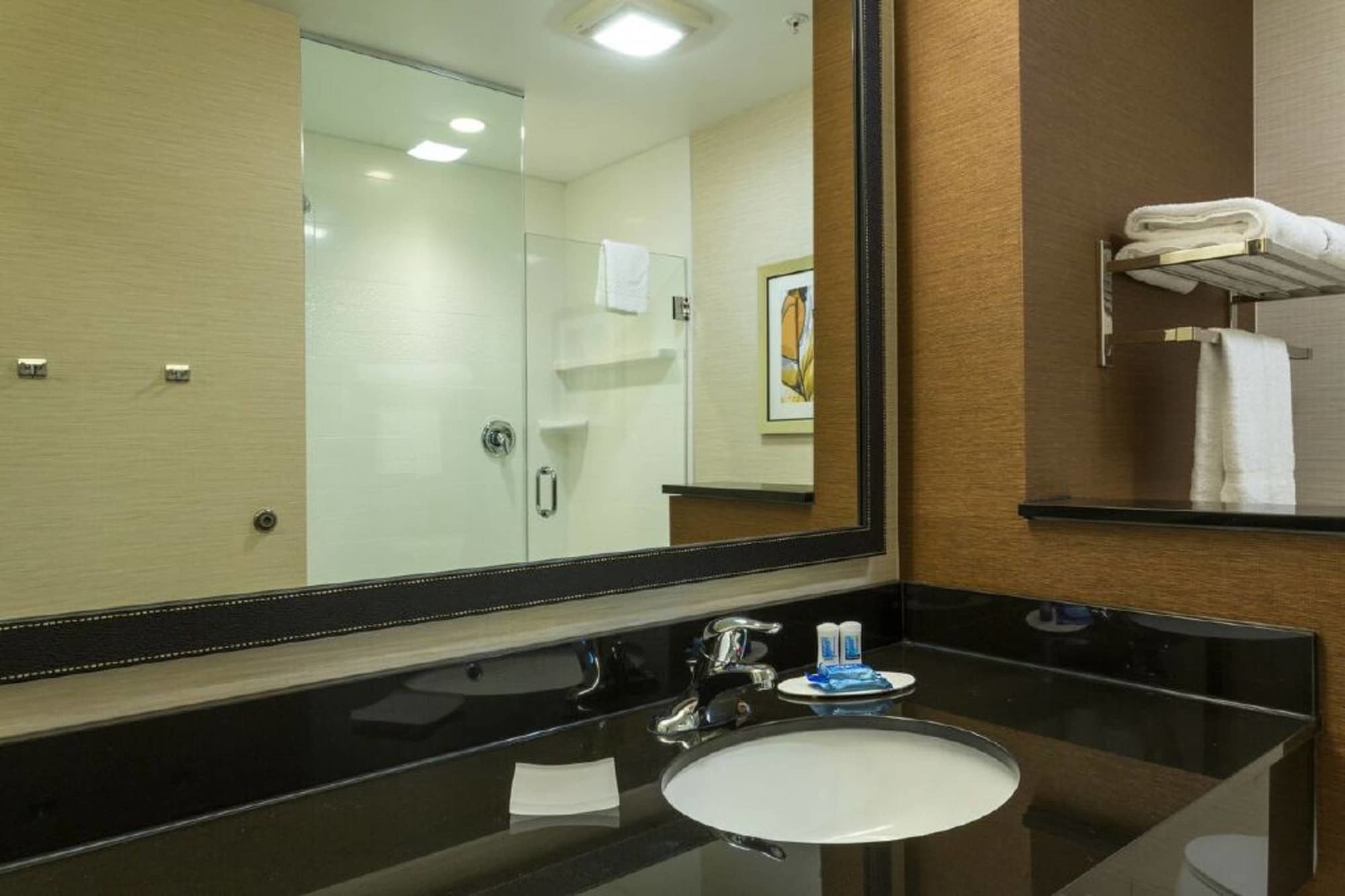 غرفة بسرير كينج لذوي الإعاقة، Fairfield Inn Suites Fort Lauderdale Pembroke Pines 2/2