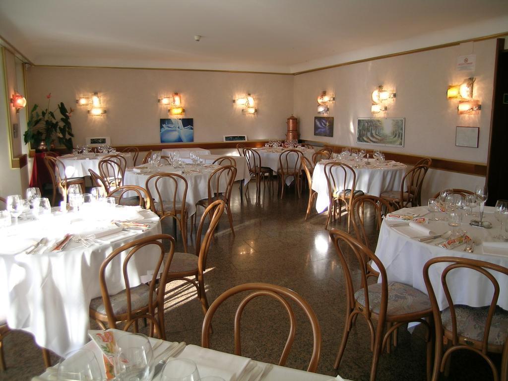 Albergo Belvedere 35/50