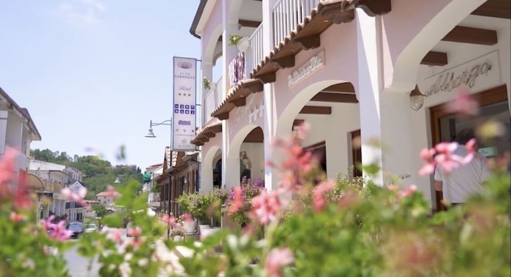 HOTEL LE TRE CARAVELLE 46/50