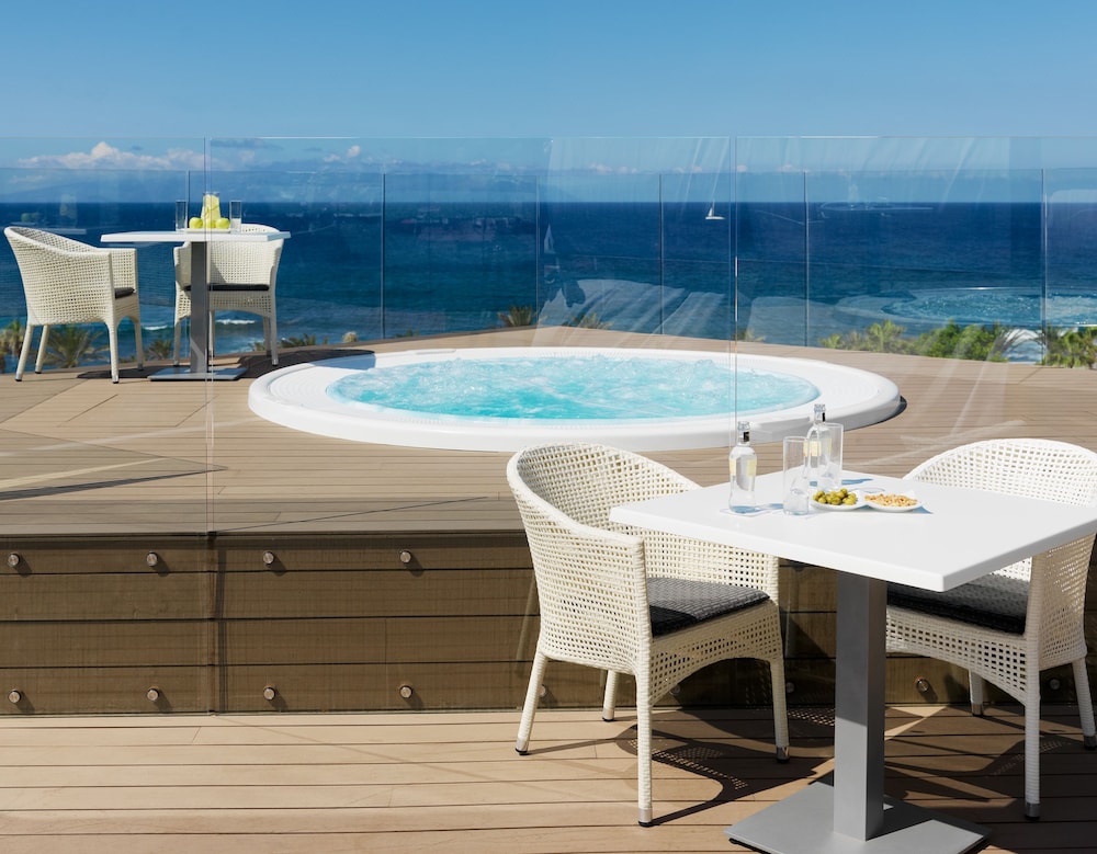 H10 Conquistador Hotel 59/77