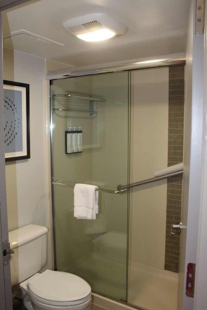 Hyatt Place Baltimore/Bwi Airport 64/67