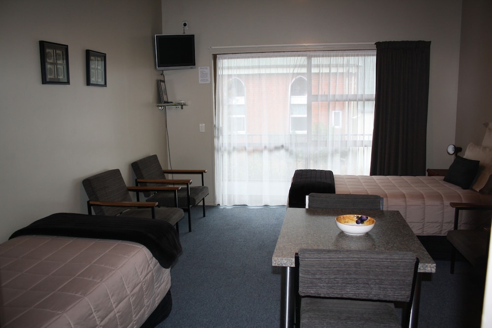 Ashbury Park Motel 21/27