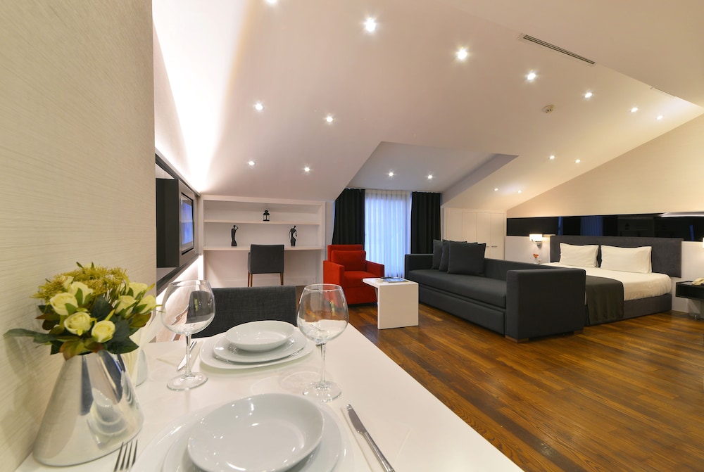 Nish Istanbul Suites 15/23