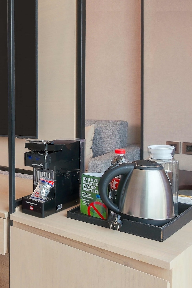 Grand Edge Hotel Semarang 54/59