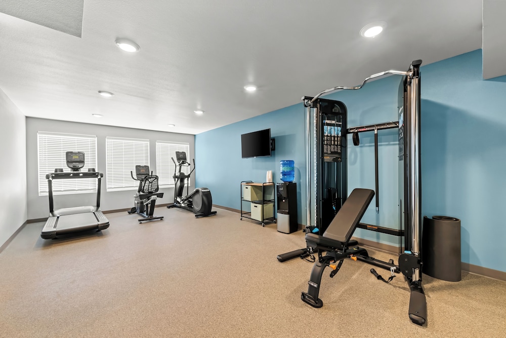 WoodSpring Suites Sumter near Shaw AFB 28/60