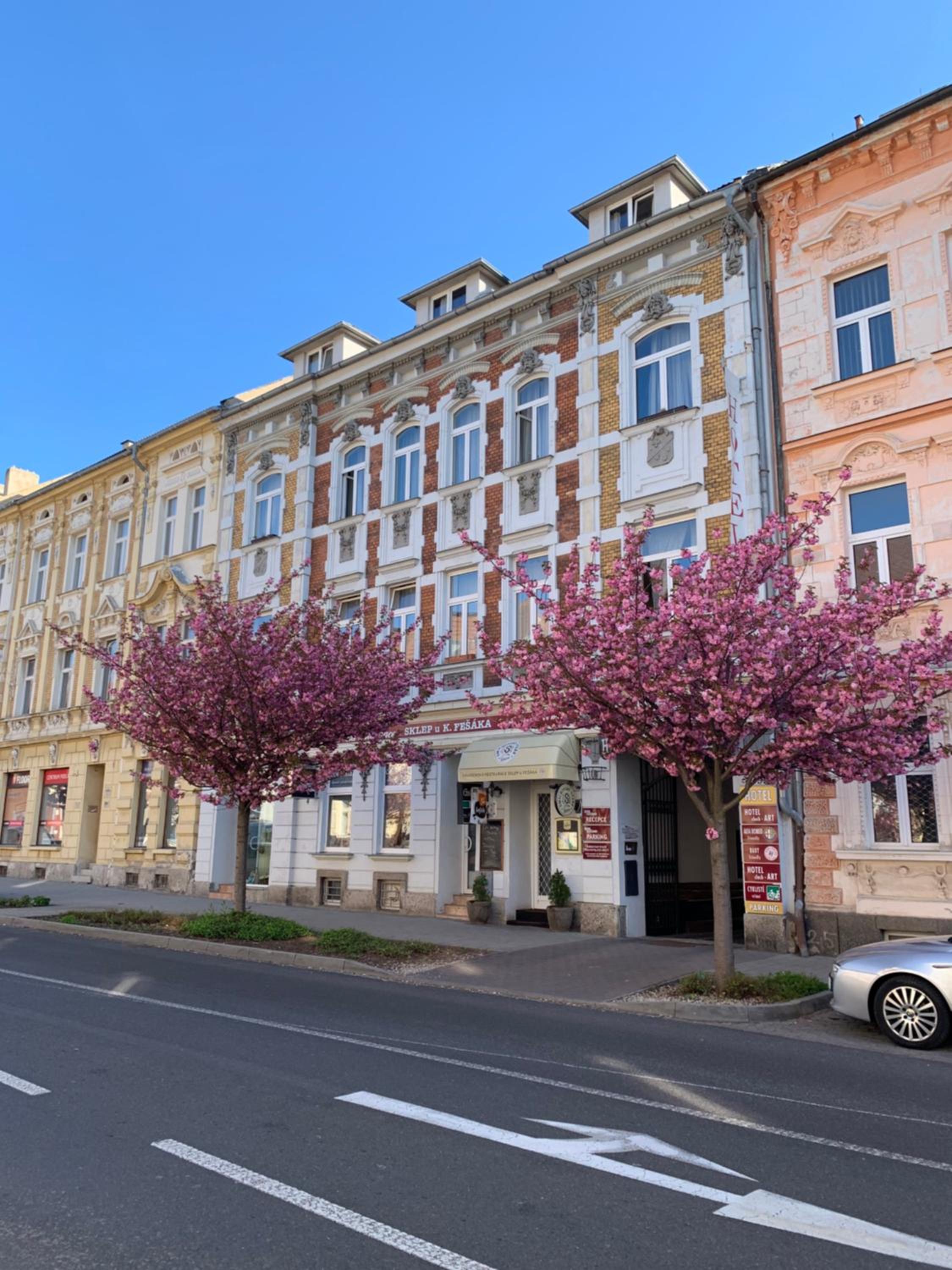 Hotel Clochard 47/56