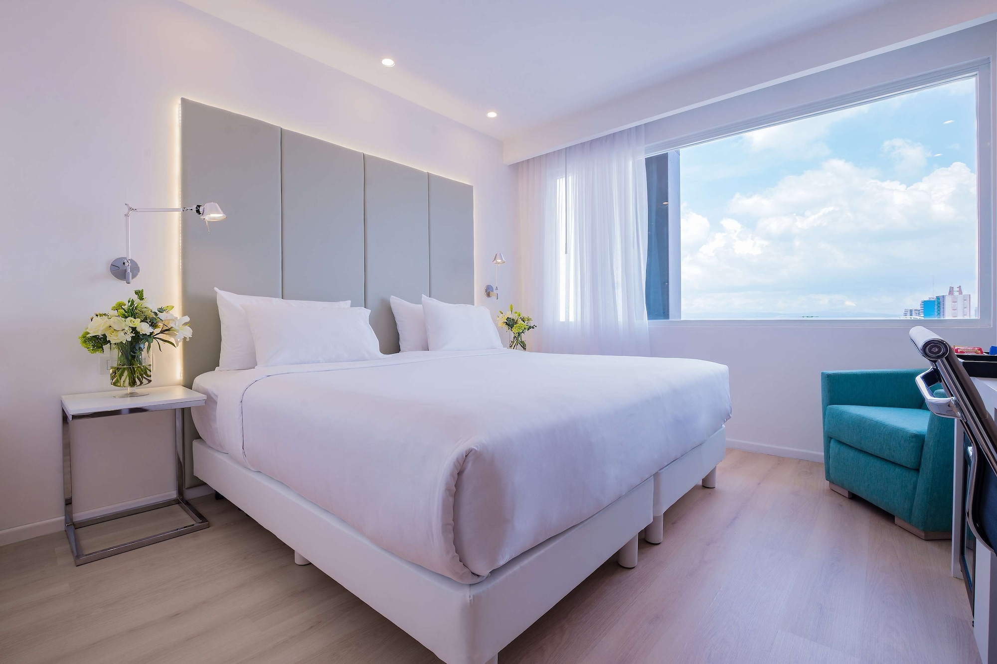 Standard, Queen Bed, Nh San Luis Potosi 3/5