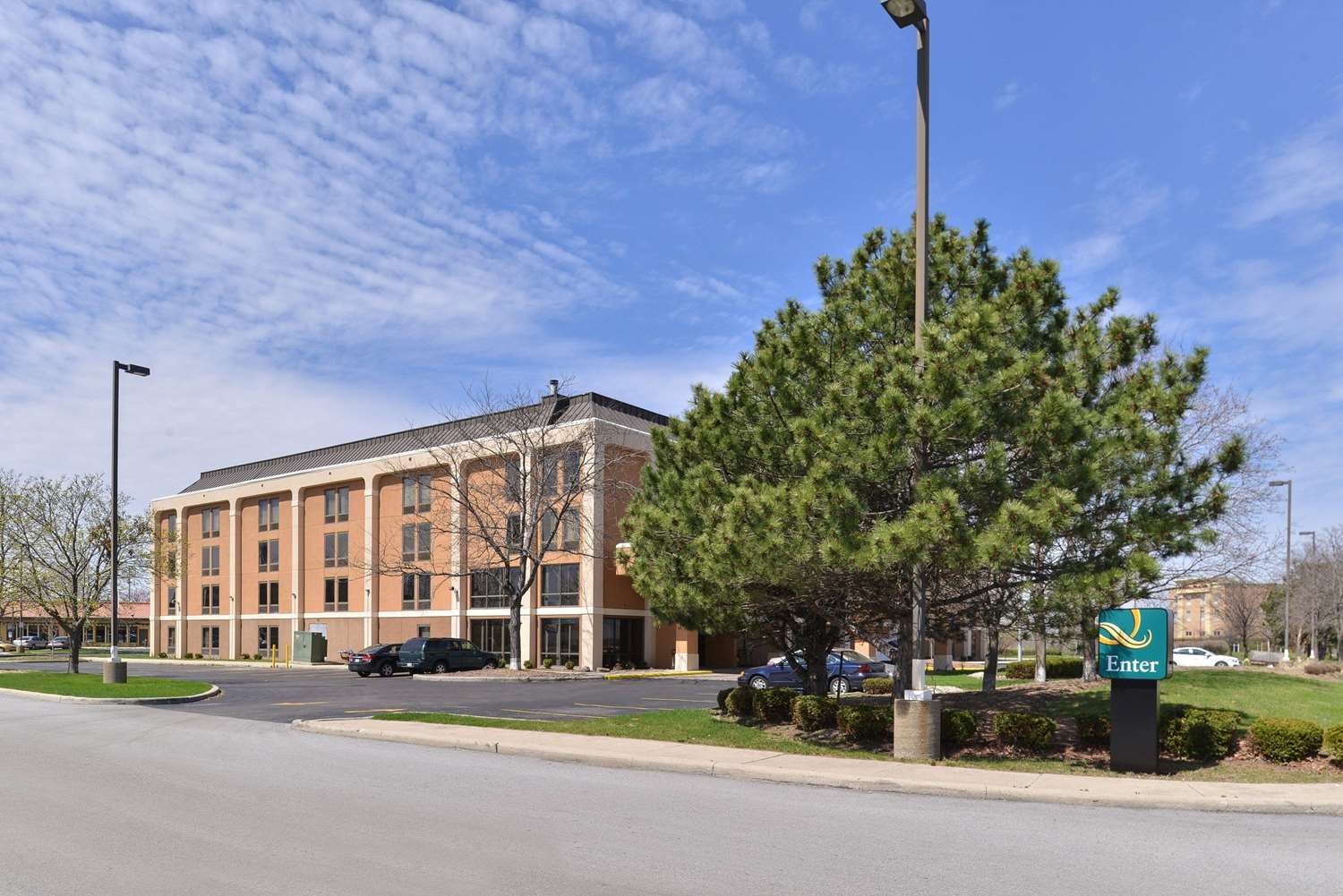 Quality Inn & Suites Matteson near I-57 2/30