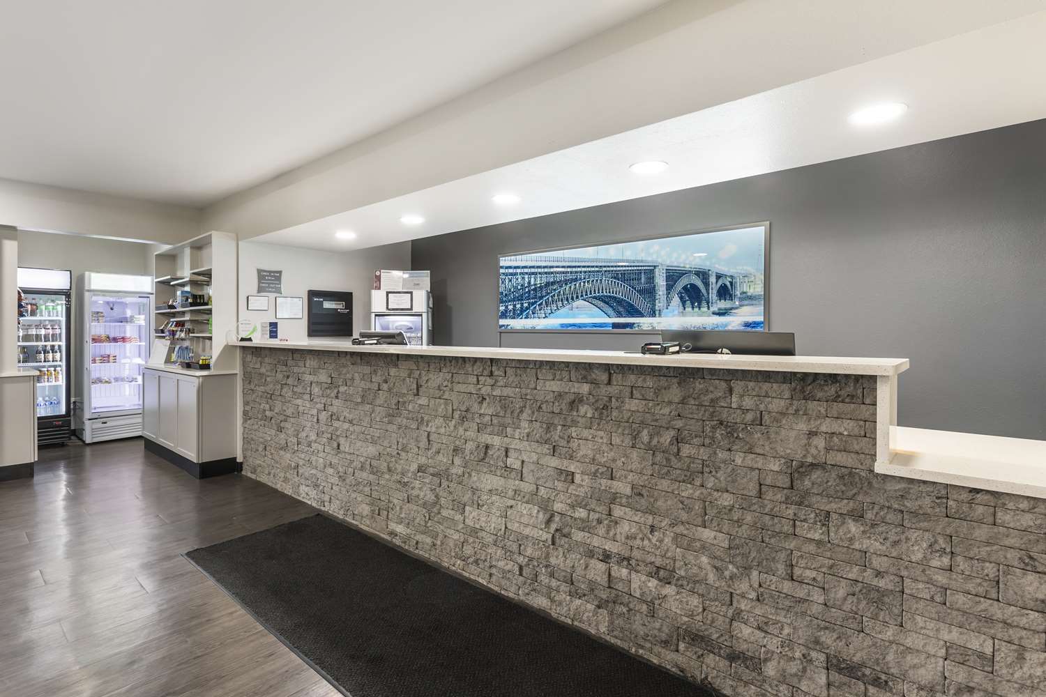 Lobby at Best Western Plus MidAmerica Hotel, MASCOUTAH - IL