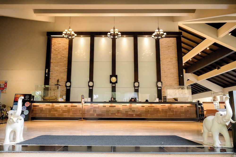 The Nouveau Chumphon Beach Resort and Golf 59/60