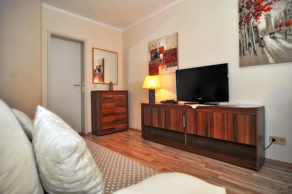 Villa Vanilla 29/50