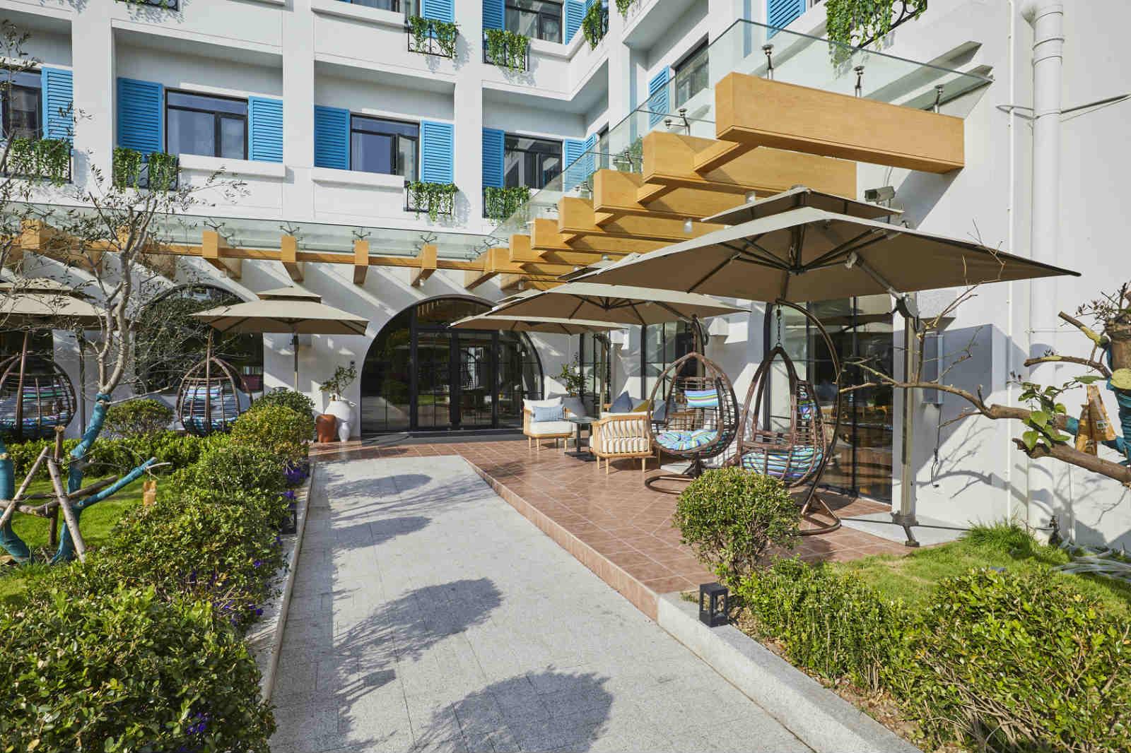 O.Live Social Hotel (Shanghai Xinzhuang Metro Station) 39/39