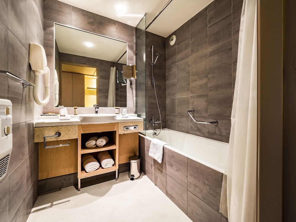 HOTEL LE PRE CARRE 29/31