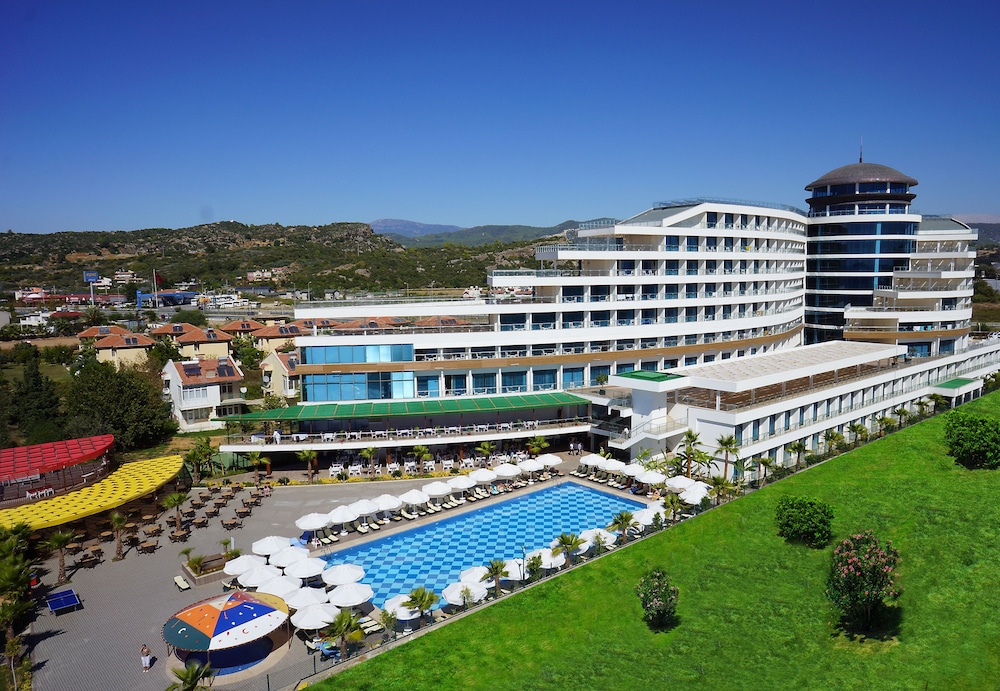 Raymar Resort and Aqua 45/50