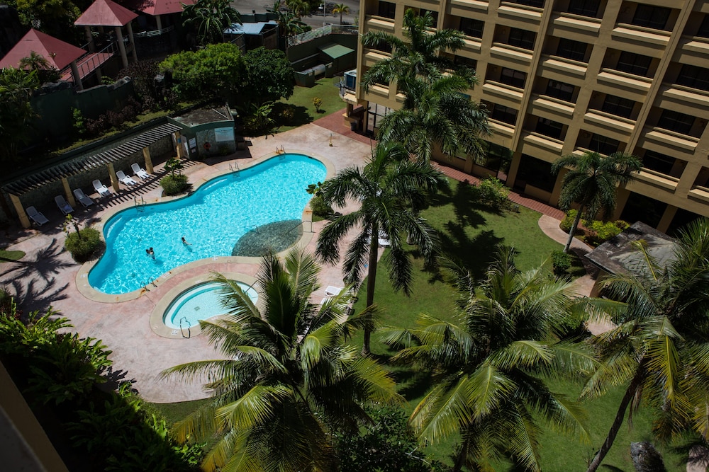 Guam Plaza Resort & Spa 62/69