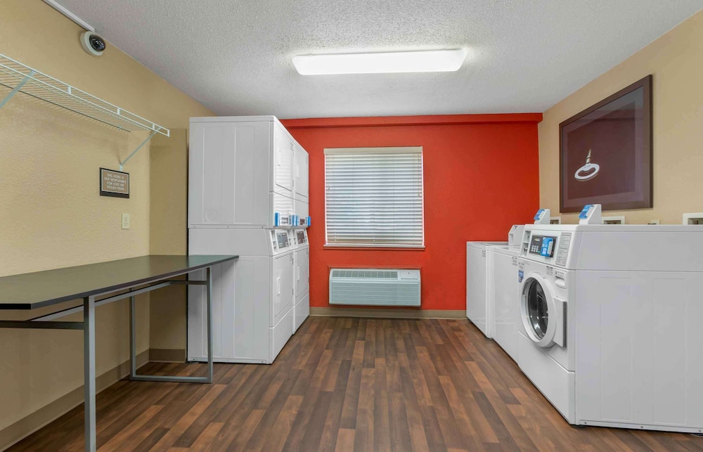 Extended Stay America - Toledo - Maumee 22/55