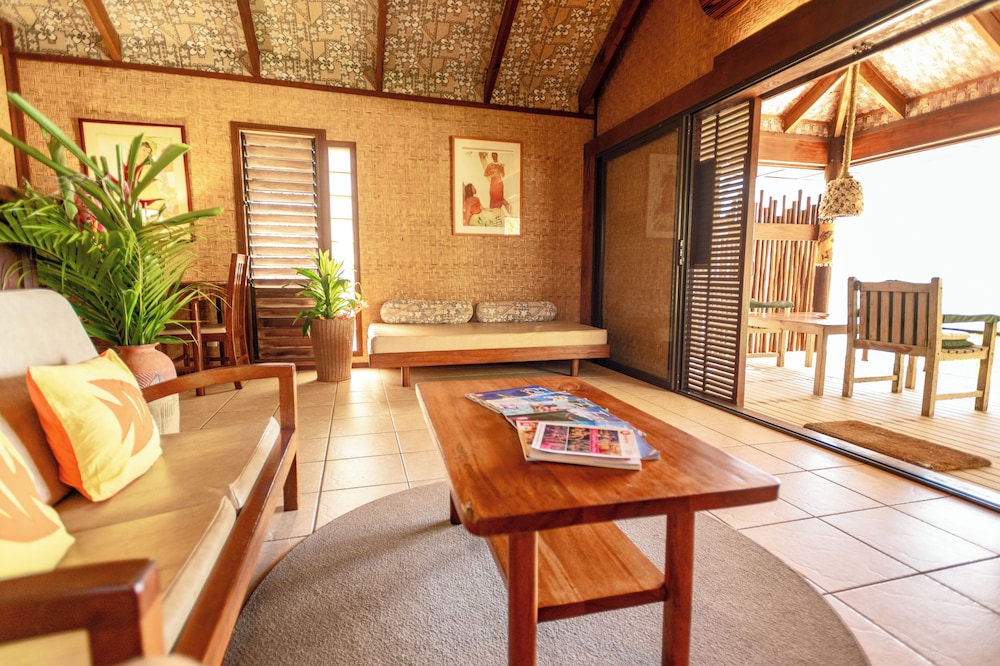 Rarotonga Beach Bungalows 24/50