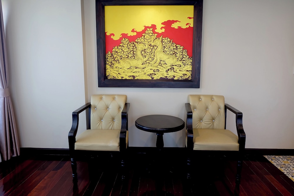 Siri Heritage Bangkok Hotel 64/71