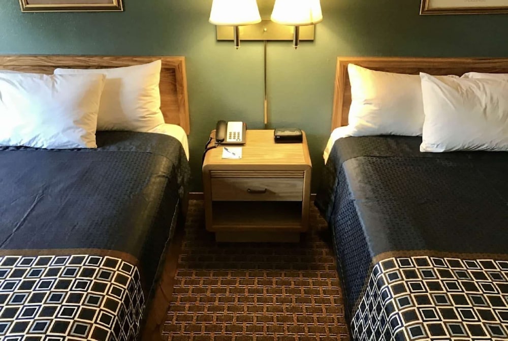Travelodge by Wyndham Worland 6/24