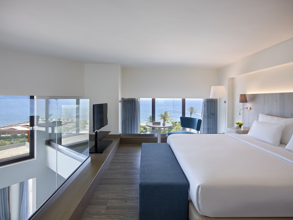 Rodian, Suite, King Bed, Sea View