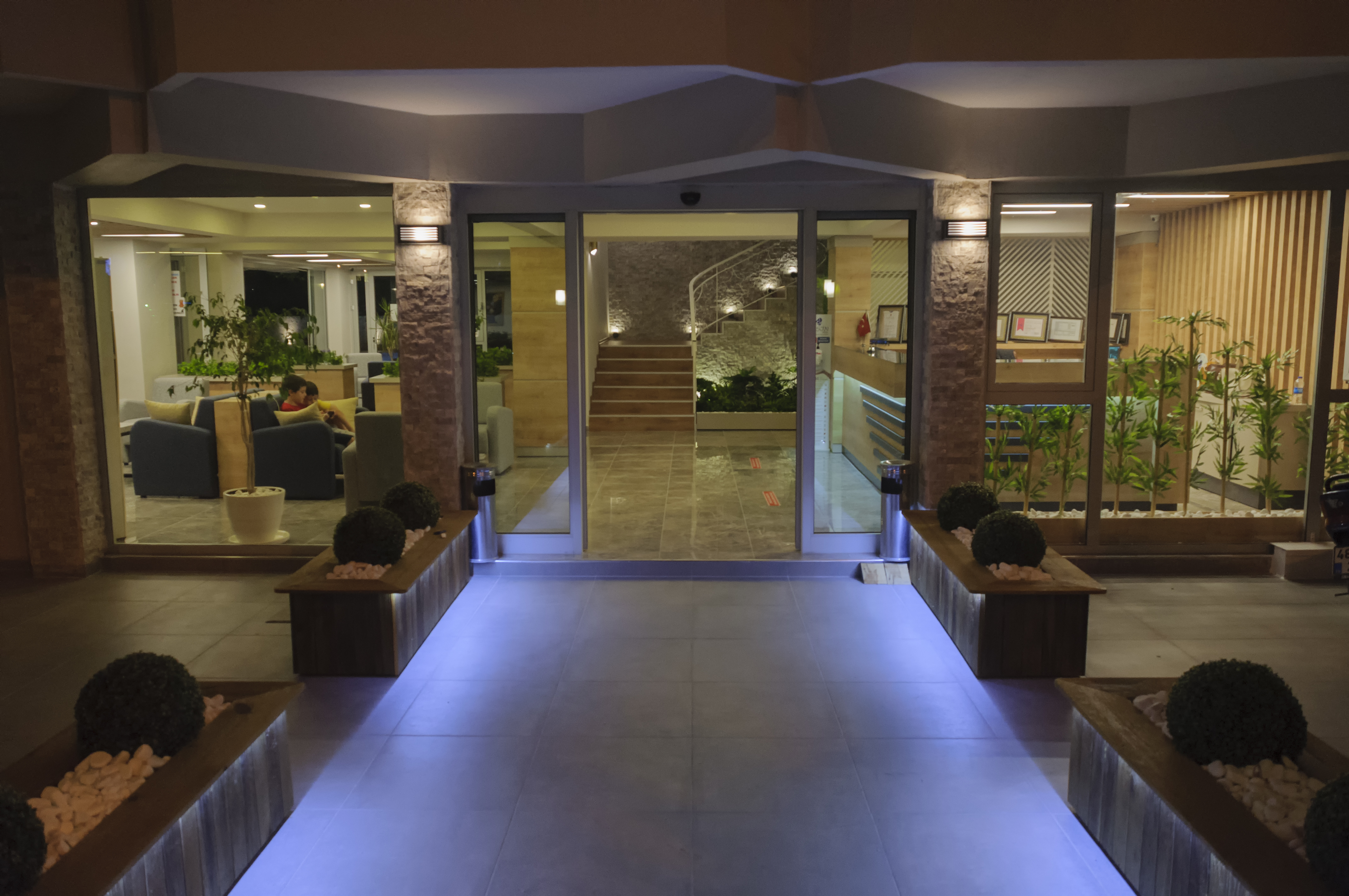 Afsin Hotel 25/47