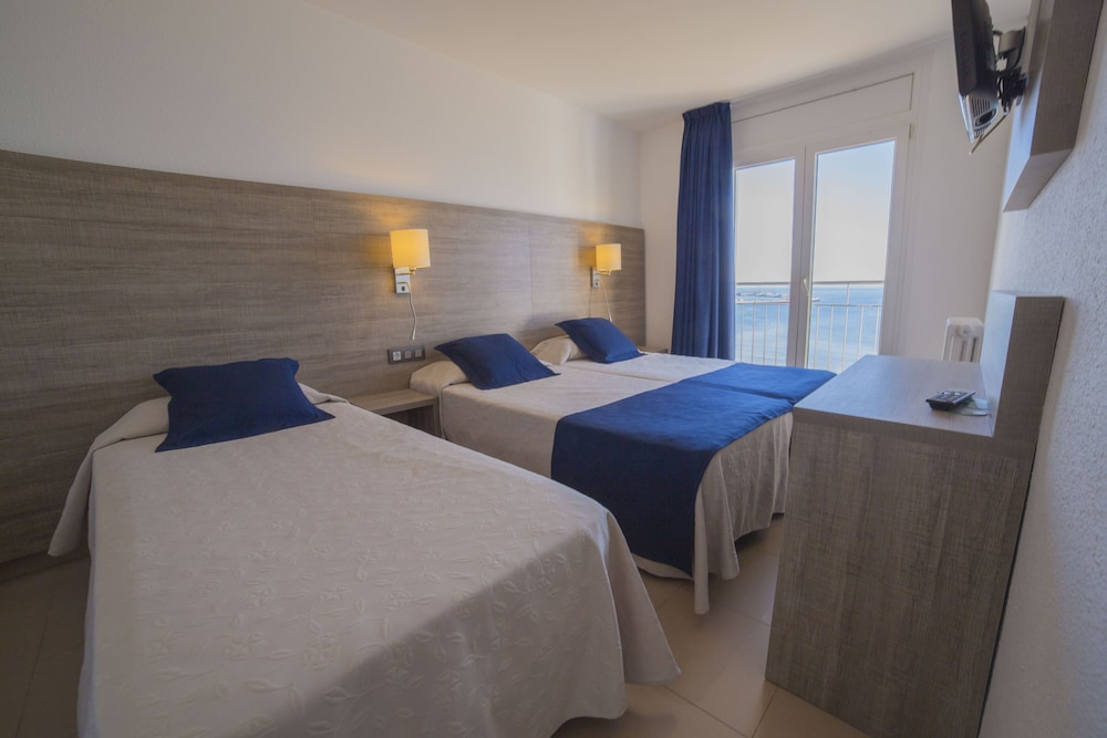 Risech Hotel 42/64